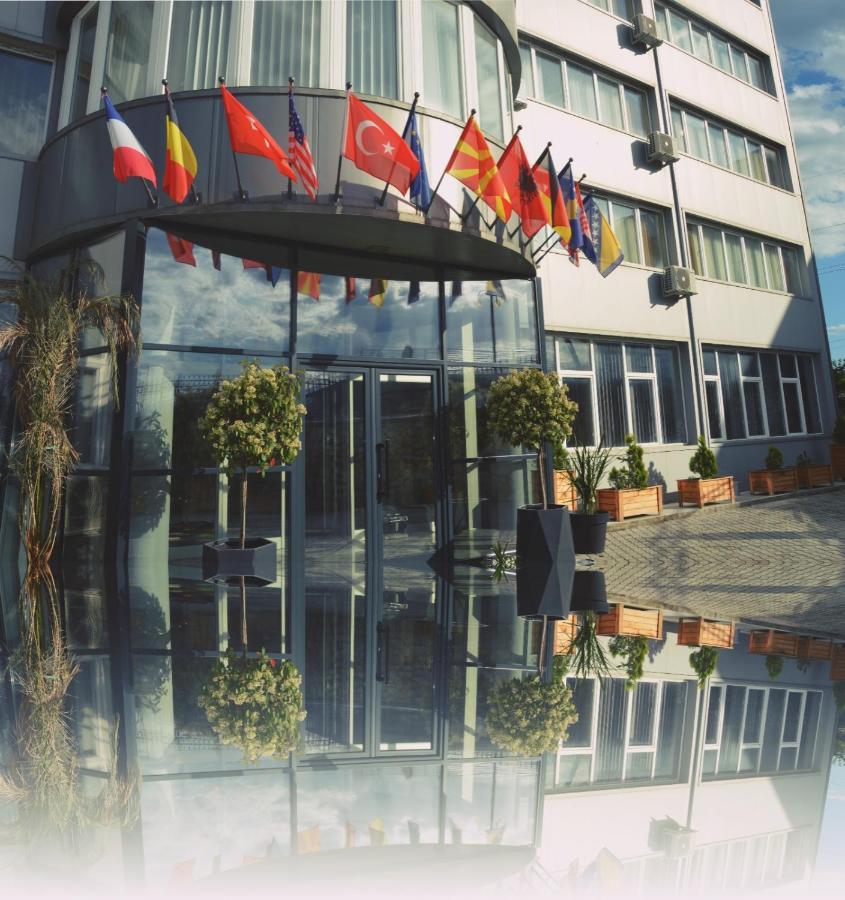 Hotel & Resort Bon Bon Suto Orizari Exterior foto